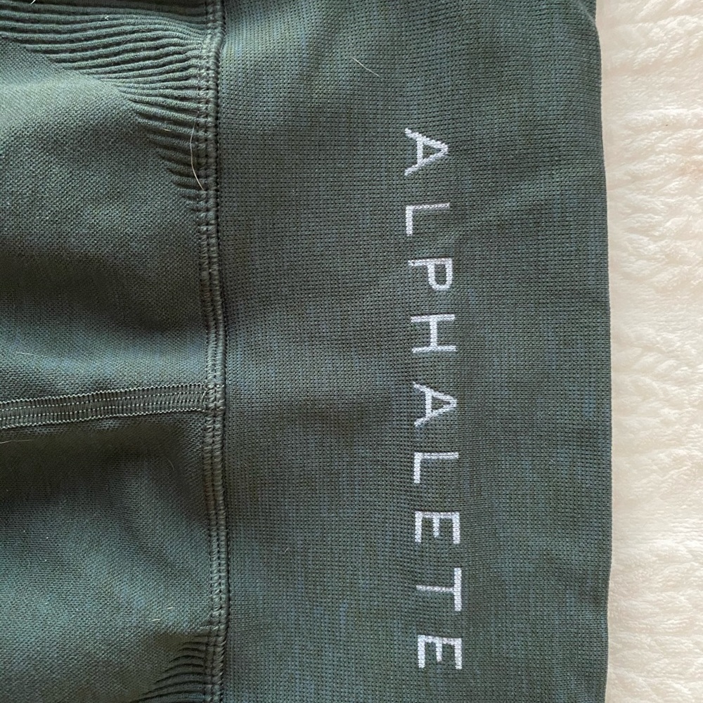 Alphalete leggings